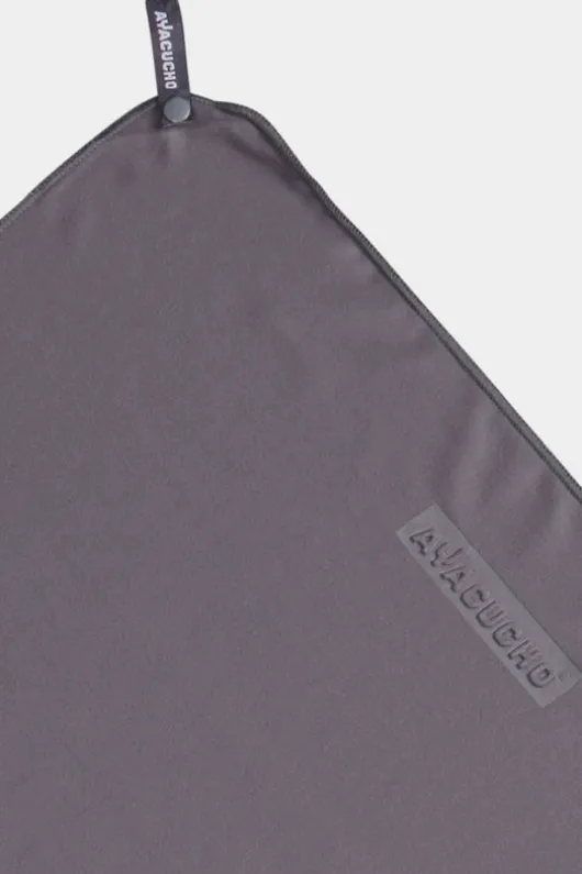 Ayacucho Travel Towel - Medium