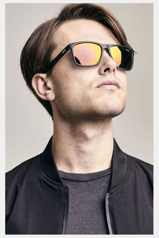 Sinner Unisex Oak Polarised Sunglasses